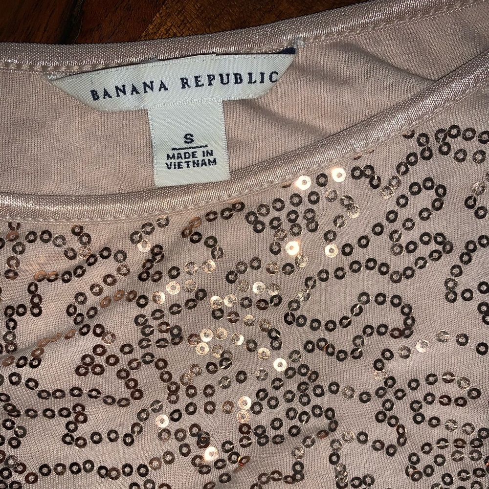 Sparkly stretchy shirt